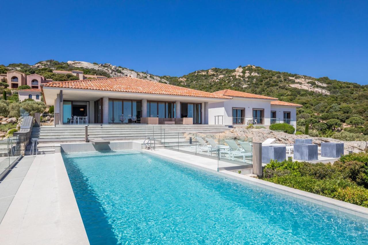 La Villa Calvi Exteriör bild